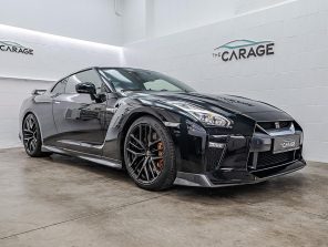 Nissan GT-R Black Edition bei unsere Fahrzeuge | The Carage in 
